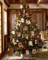 TREE DECORATING - LAKEVIEW
